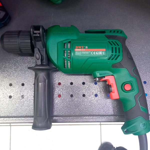 Дрель ударная DWT 2800 оборотов-в-мин 1 Дрель ударная DWT 2800 оборотов-в-мин
