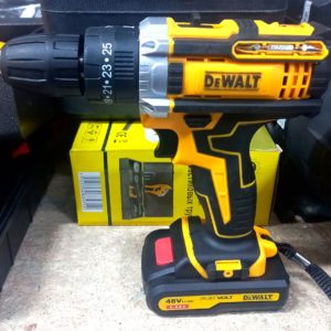 Шуруповерт DeWALT 1500 оборотов-в-мин