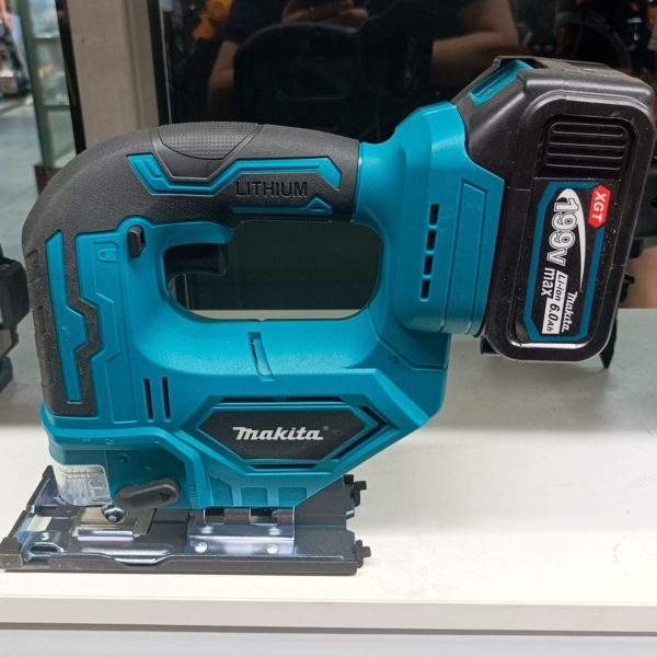 Лобзик (электрическая пила) Makita 3000 ходов-в-мин