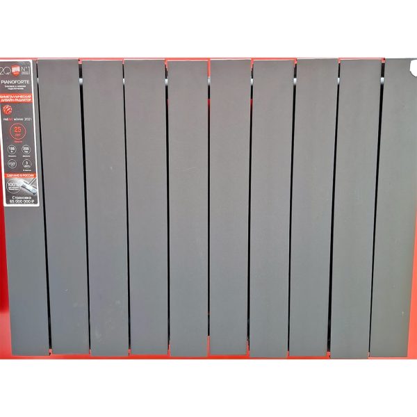 Биметаллический дизайн-радиатор Royal Thermo 100 × 10 см (черный)