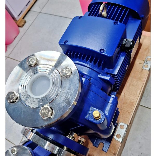 Центробежный насос Happy мощностью 3000 Вт 1 Центробежный насос Happy мощностью 3000 Вт