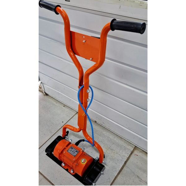 Виброрейка электрическая для стяжки мощностью 400 Вт