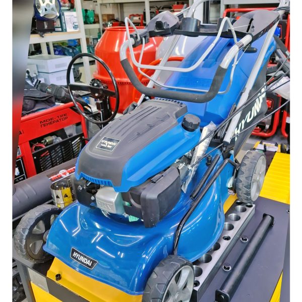 Газонокосилка Hyundai мощностью 2600 Вт