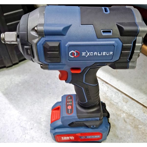 Гайковерт Excalibur с моментом силы 1000 Н∙м