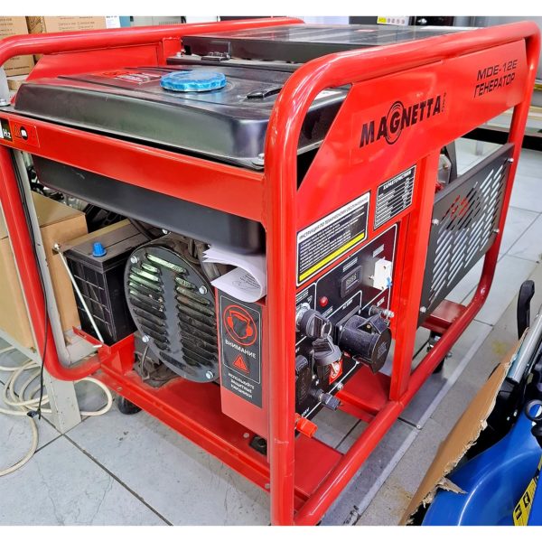 Генератор однофазный Magnetta мощностью 11000 Вт