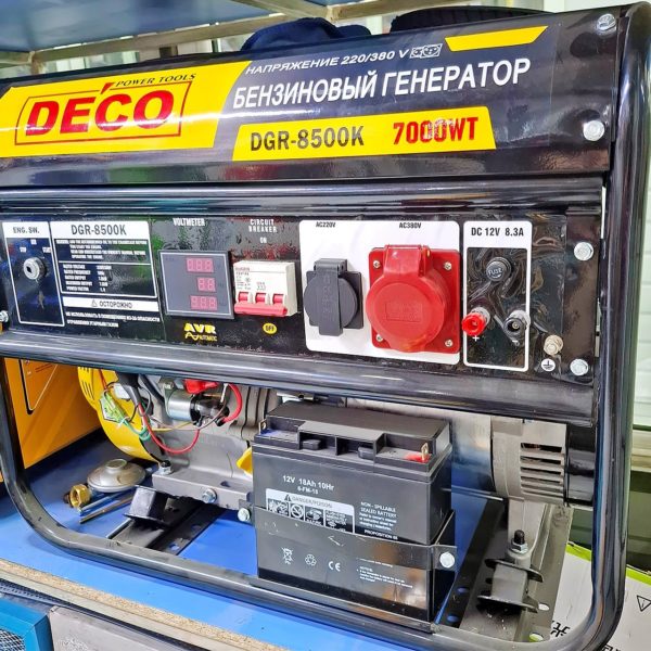 Генератор трехфазный DECO мощностью 8500 Вт