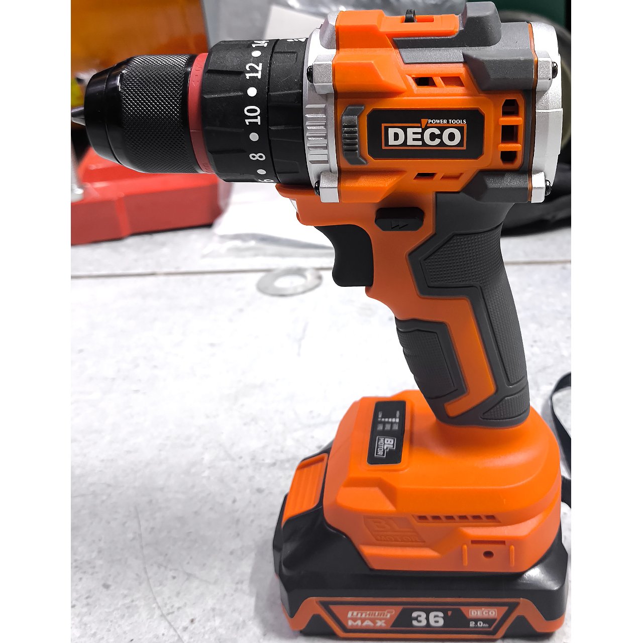 Шуруповёрт DECO 1450 оборотов-в-мин