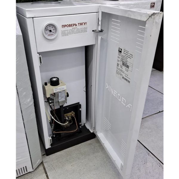 Газовый котел «Лемакс» мощностью 8 кВт