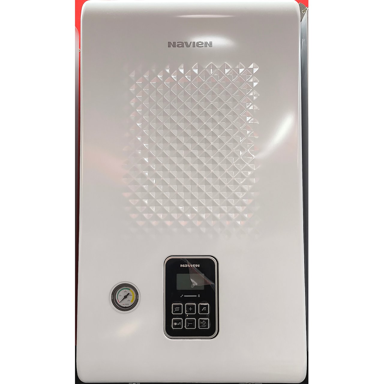 Газовый котел Navien мощностью 18 кВт