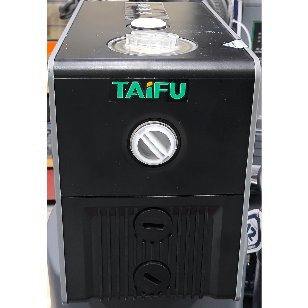 Насос повышения давления воды Taifu 66 литров-в-минуту мощностью 400 Вт 4 Насос повышения давления воды Taifu 66 литров-в-минуту мощностью 400 Вт