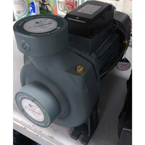 Центробежный насос Grandfar 1100 литров-в-минуту мощностью 2200 Вт 1 Центробежный насос Grandfar 1100 литров-в-минуту мощностью 2200 Вт