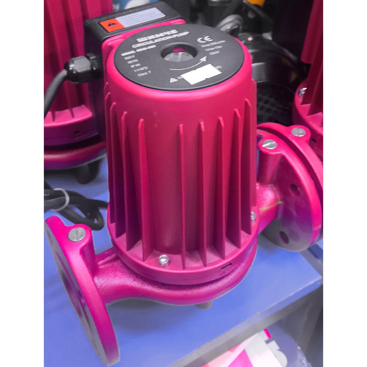 Циркуляционный насос «Шимче» 200 литров-в-минуту мощностью 550 Вт 4 Циркуляционный насос «Шимче» 200 литров-в-минуту мощностью 550 Вт