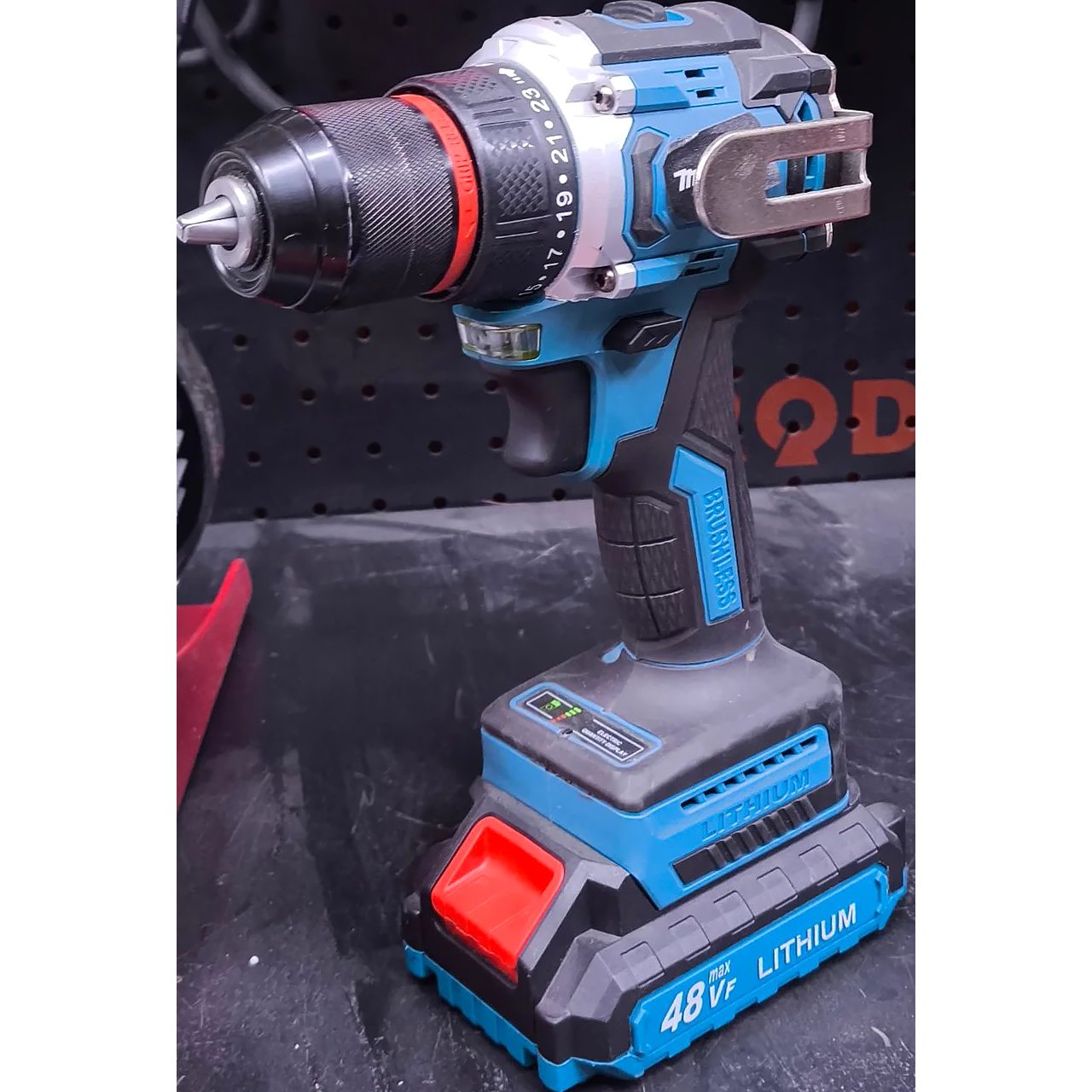 Шуруповёрт Makita 1850 оборотов-в-мин 2 Шуруповёрт Makita 1850 оборотов-в-мин