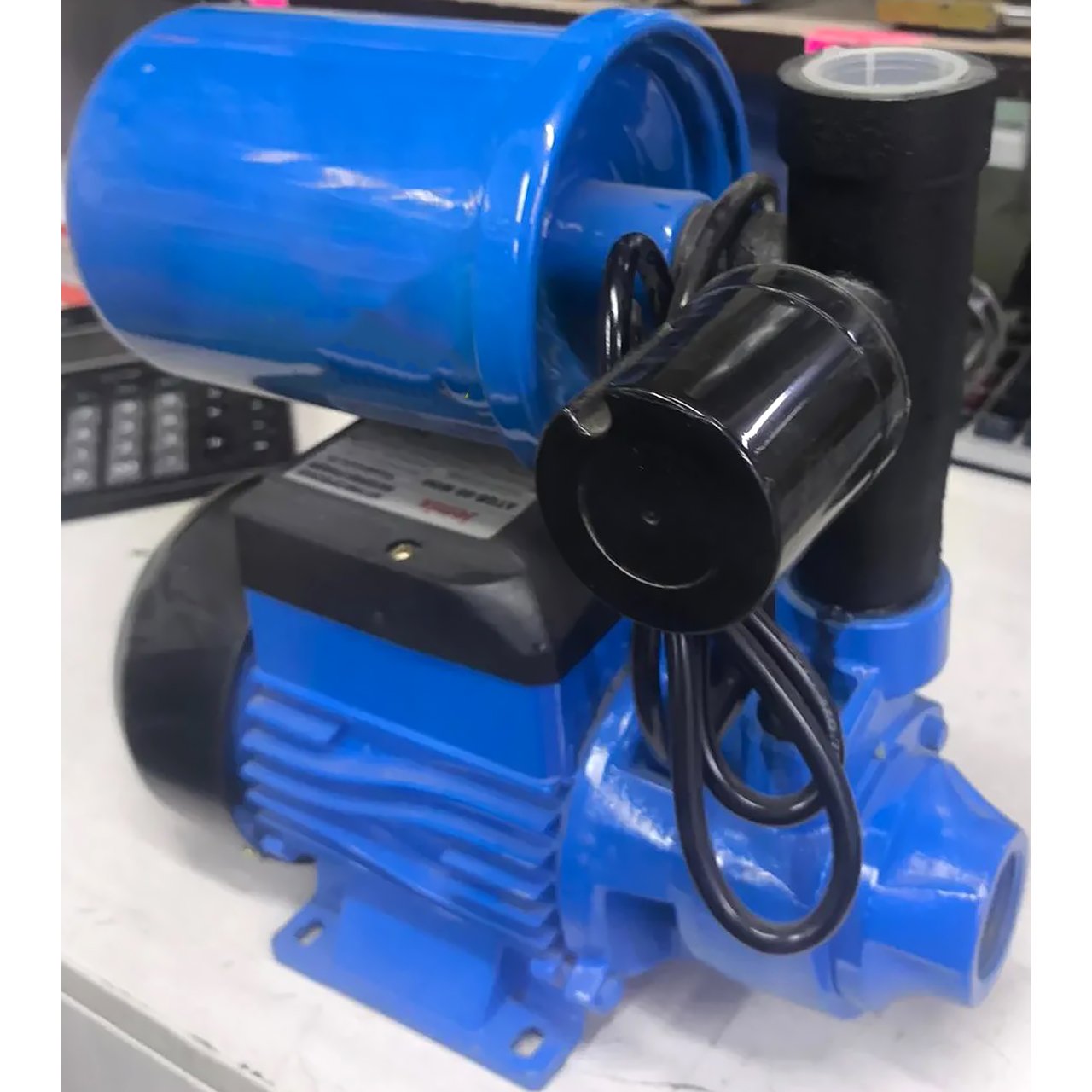 Насосная станция Jemix 33 литра-в-минуту мощностью 370 Вт