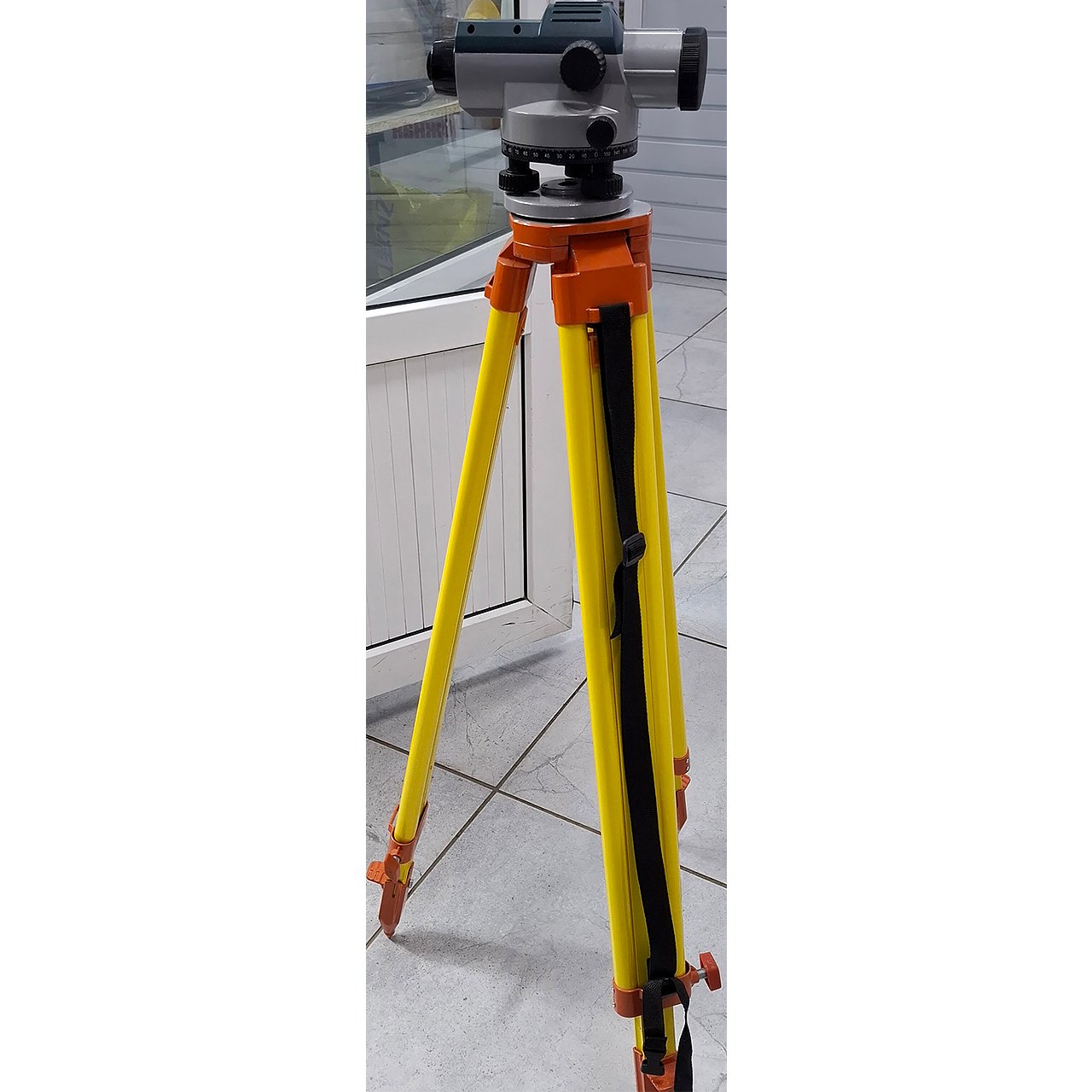 Оптический нивелир Sokkia