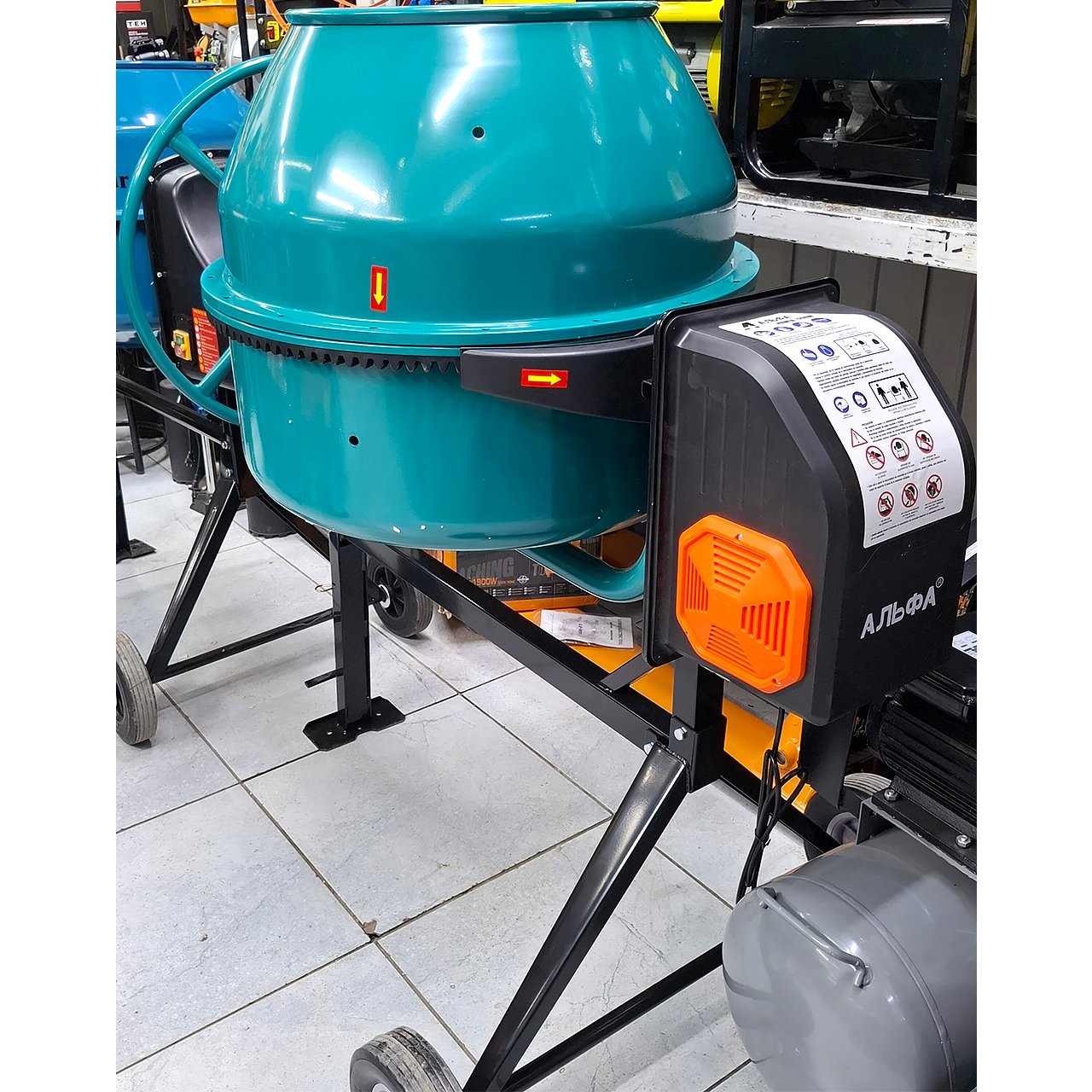 Стационарная бетономешалка «Альфа» 216 литров