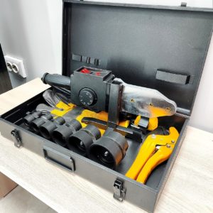 Утюг для сварки ПВХ-труб Sturm мощностью 1500 Вт